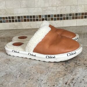 Authentic Chloe Woody Shearling Lined Leather Slippers